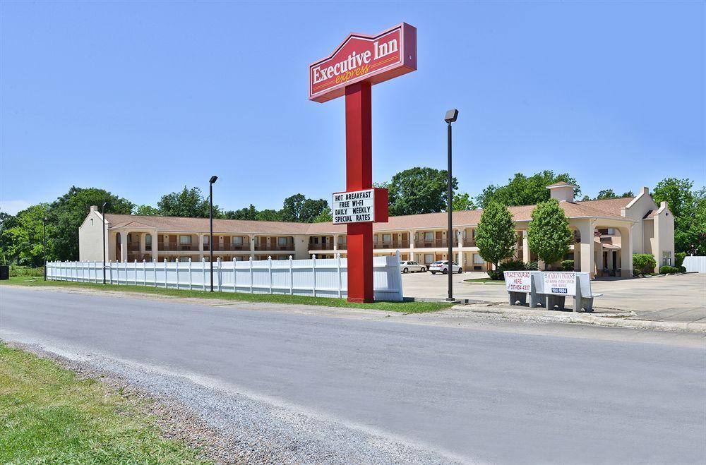 阿比维尔温德姆戴斯酒店 Abbeville 外观 照片